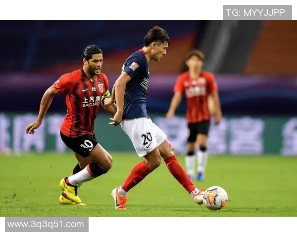 重庆篮球队节奏之争引发热议球迷观点各异讨论激烈