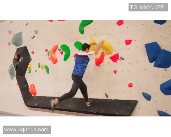 成都攀岩队的进攻策略与训练方法全解析攀岩热点探讨